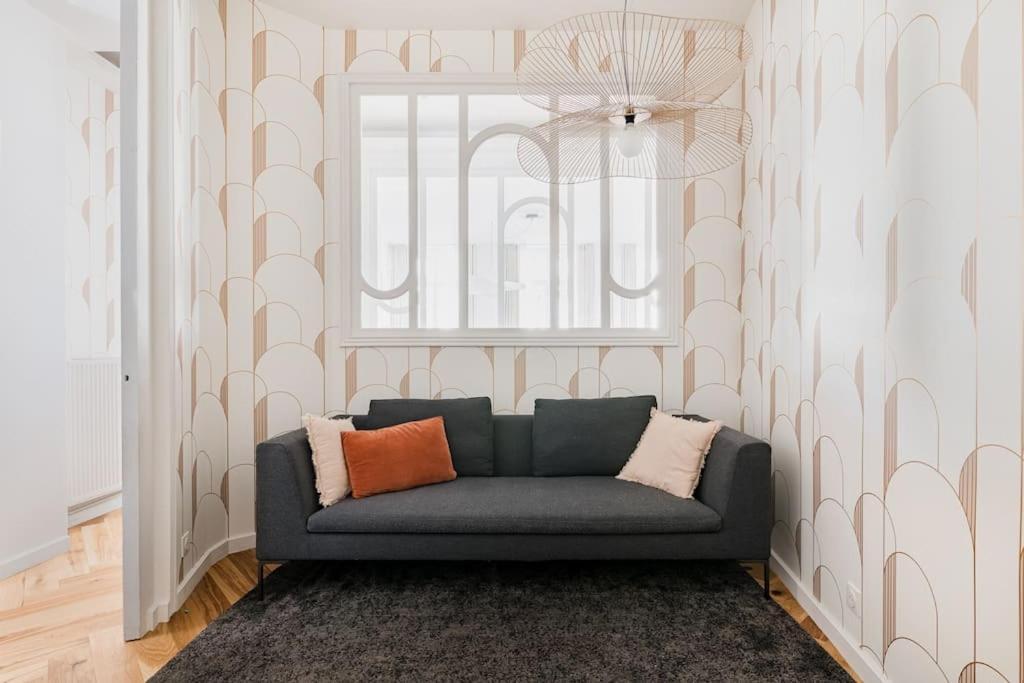 Beige Hospitalite - Apotheose Luxueux- 3 Chambres - Parking Prive Saint-Etienne  Bagian luar foto